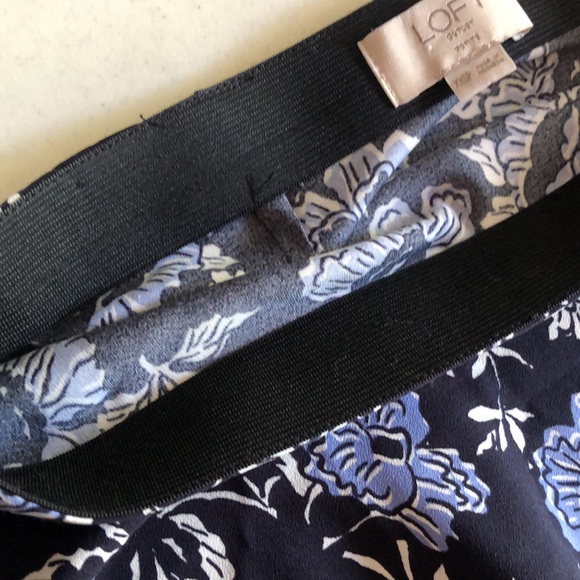 LOFT flower skirt size xxsp - Picture 6 of 6